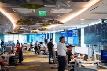 YPF inaugura el Real Time Intelligence Center para monitorear pozos de Vaca Muerta en tiempo real