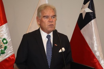 Propuesta de reducir concesiones mineras en Perú genera alarma en el sector y advierten impacto en inversiones