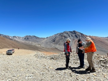 Pampa Metals busca financiamiento para explorar Piuquenes y refuerza su equipo técnico