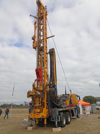 Wichi Toledo presenta en Salta la primera Bauer RB 65 de Argentina: tecnología alemana de perforación que transforma el sector