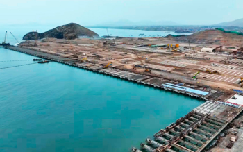 Megapuerto de Chancay impulsaría el crecimiento económico del Perú hasta un 7% anual, estima el MEF