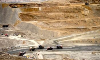 Producción en rojo para Codelco: caída del 14,3% en octubre, mientras Escondida y Collahuasi muestran tendencias opuestas