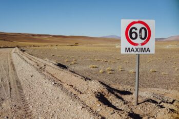 Josemaría apura la construcción del camino de acceso ante la llegada del invierno