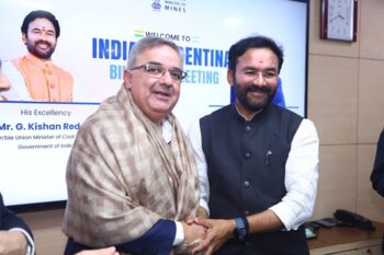 Catamarca firma acuerdo con India para expandir la exploración de litio