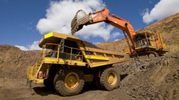 La minería impulsa el crecimiento de 4,67 % del PBI peruano en marzo de 2025