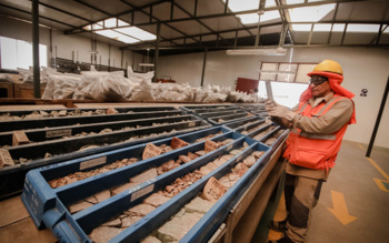 La producción minera de Perú creció en enero impulsada por el cobre y el molibdeno