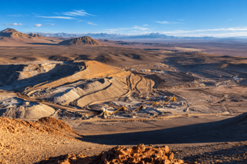 Lindero intercepta 350 metros de mineralización de oro en Salta y evalúa ampliar su plan minero