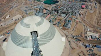 Quellaveco eleva producción 17 % con acarreo autónomo y apuesta por gemelos digitales